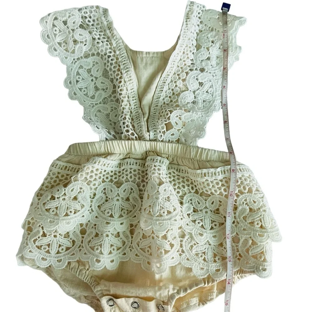 HOPSCOTCH BABY GIRL CUTE LACE ONSIE SIZE 18 MONTHS
